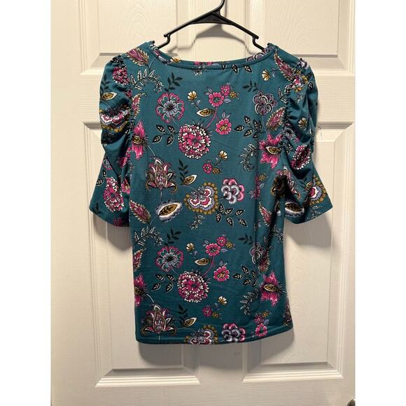 Eye Candy XLarge Floral Top - Picture 7 of 7